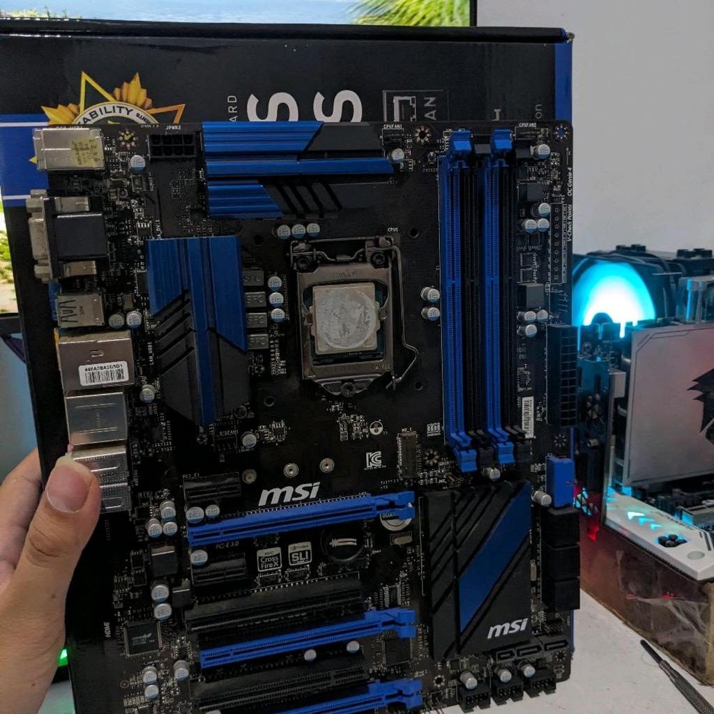 Paket Motherboard MSI Z97 + i7 4790 Fullset Box