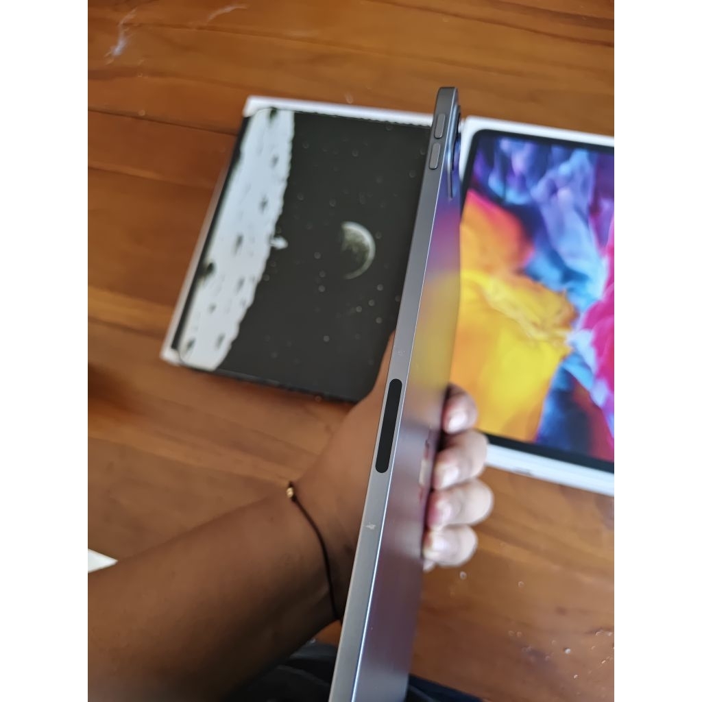 ipad Pro 2020 gen 2 inter wifi only 256gb