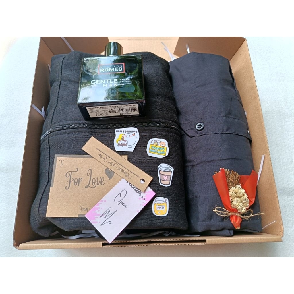 Hampers Hoodie Cowok | Kado Ulang Tahun Cowok, Wisuda, Anniversary, dll