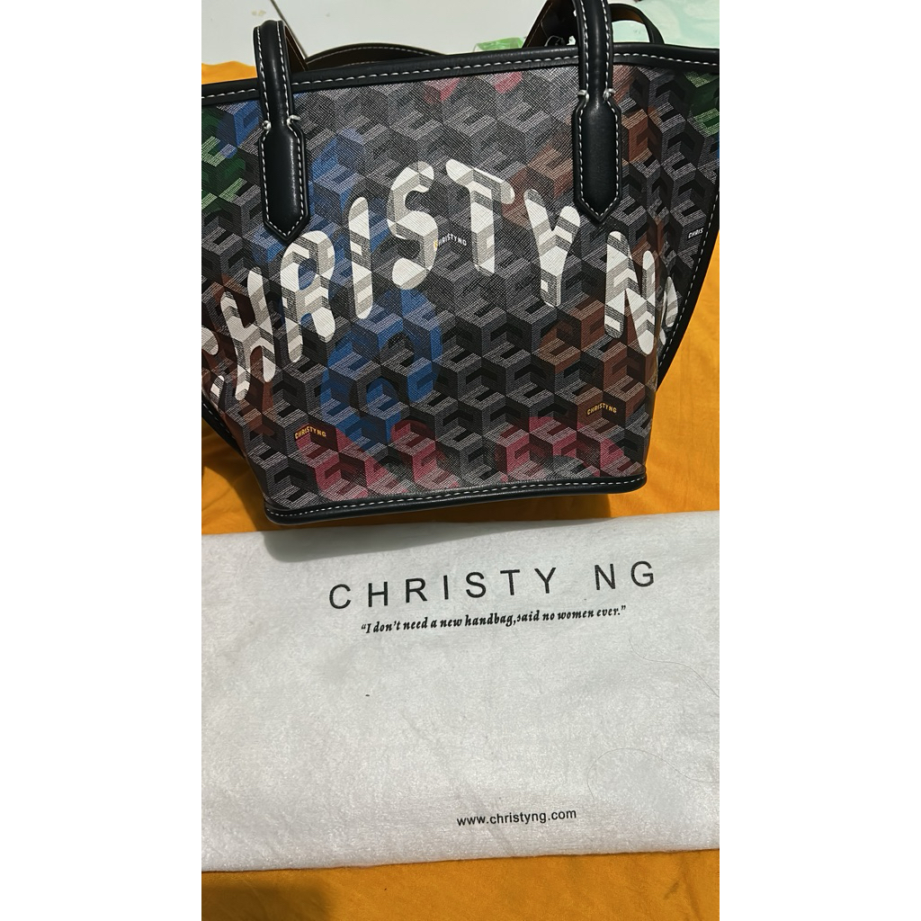 Christy NG preloved