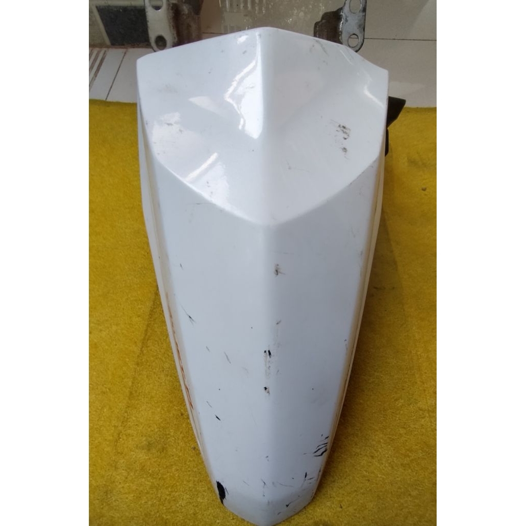 spakbor depan Yamaha X-Ride 115 ori
