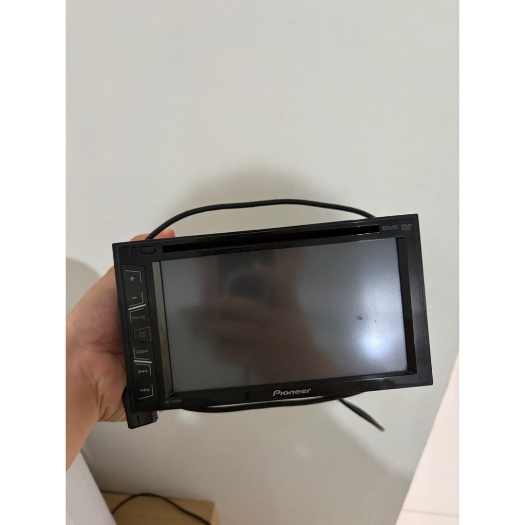 Head Unit Double Din Pioneer AVH-175DVD Bekas Original Copotan
