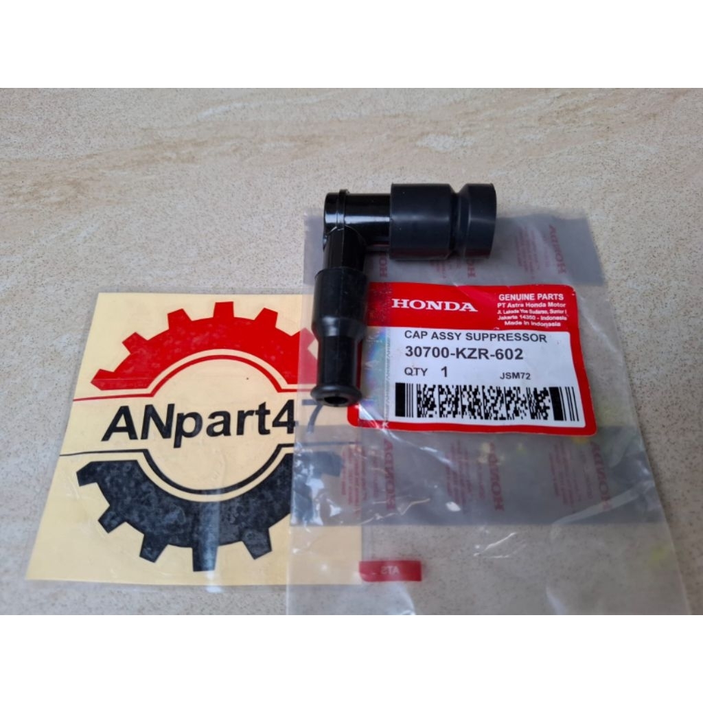 Tutup Busi Tutup Pala Busi Cop Cangklong Honda Vario 125 Vario 150 (KZR) Original
