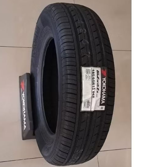 BAN MOBIL PREMIUM YOKOHAMA BLUEARTH 185 65 R15 82T Tahun produksi 2024