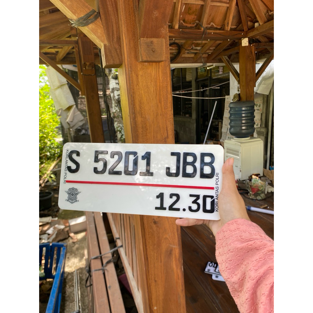 MOTOR - PLAT NOMOR MOTOR VARIASI TULISAN TIMBUL & GRAFIR FREE CUSTOM NAMA FREE CUSTOM NOMOR PLAT