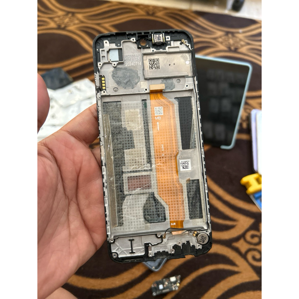 BAZEL / TATAKAN LCD OPPO A3X ORIGINAL COPOTAN