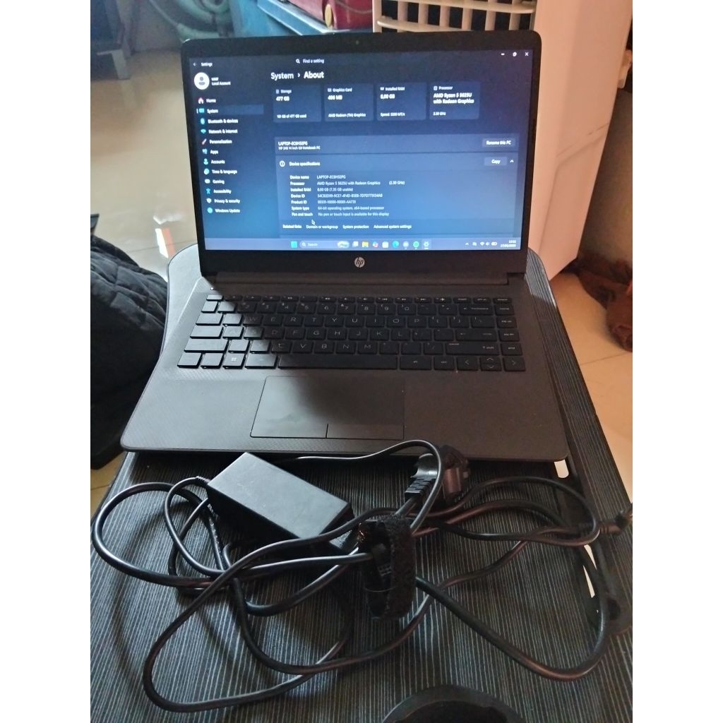 Laptop HP 245 G9 5 - 562U