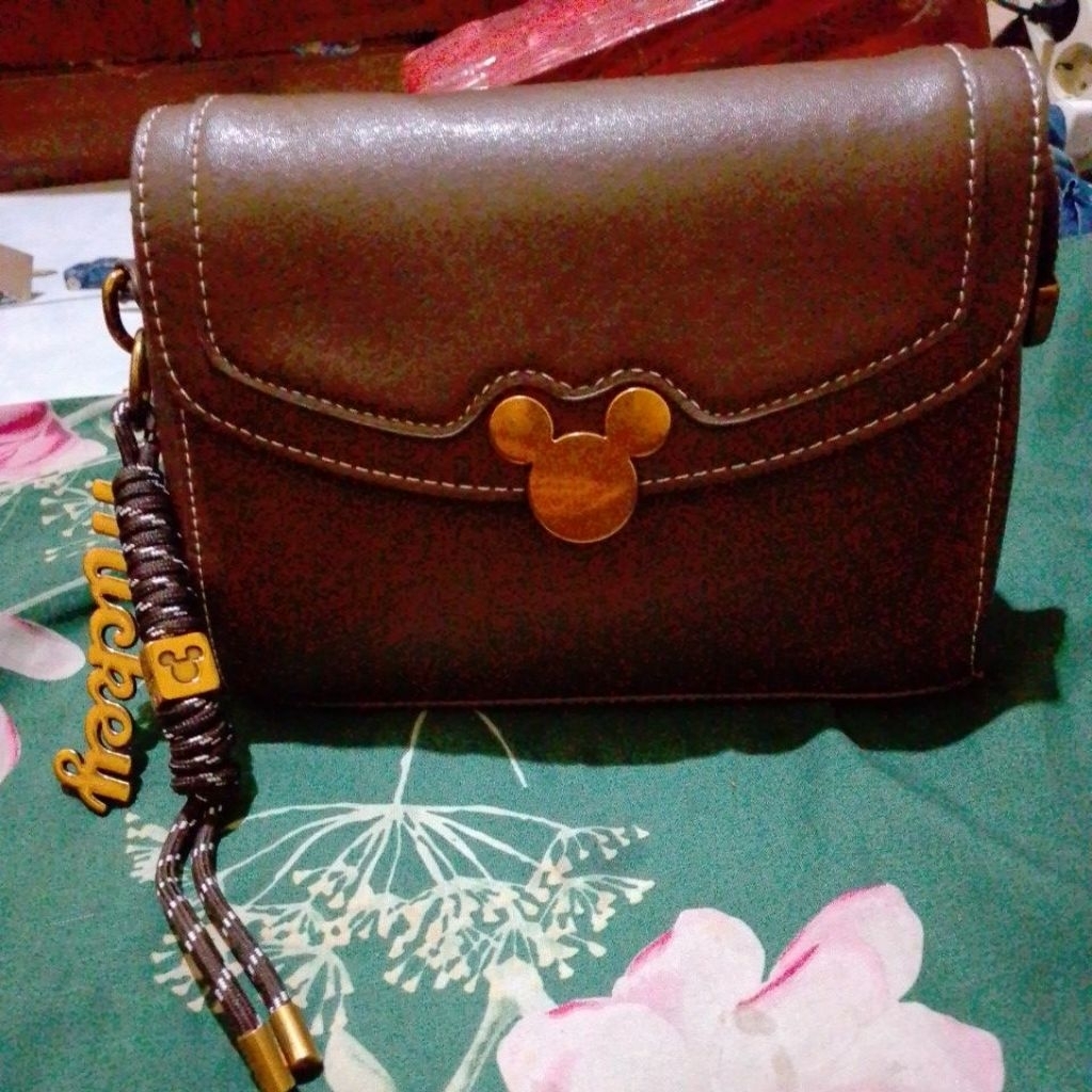 preloved tas Disney