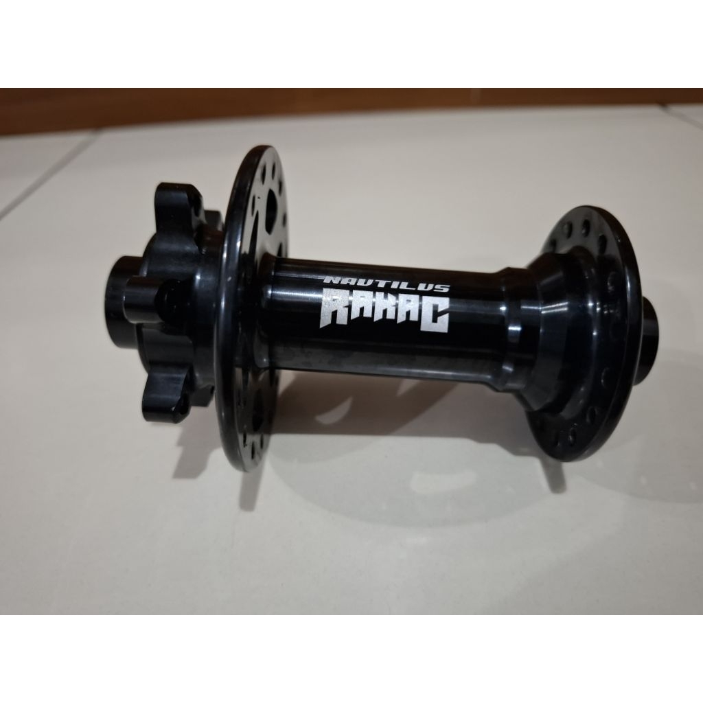Hub depan Rakac nautilus boost