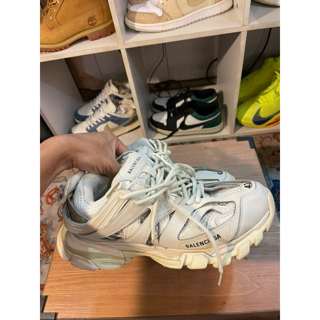 balenciaga track second size 43
