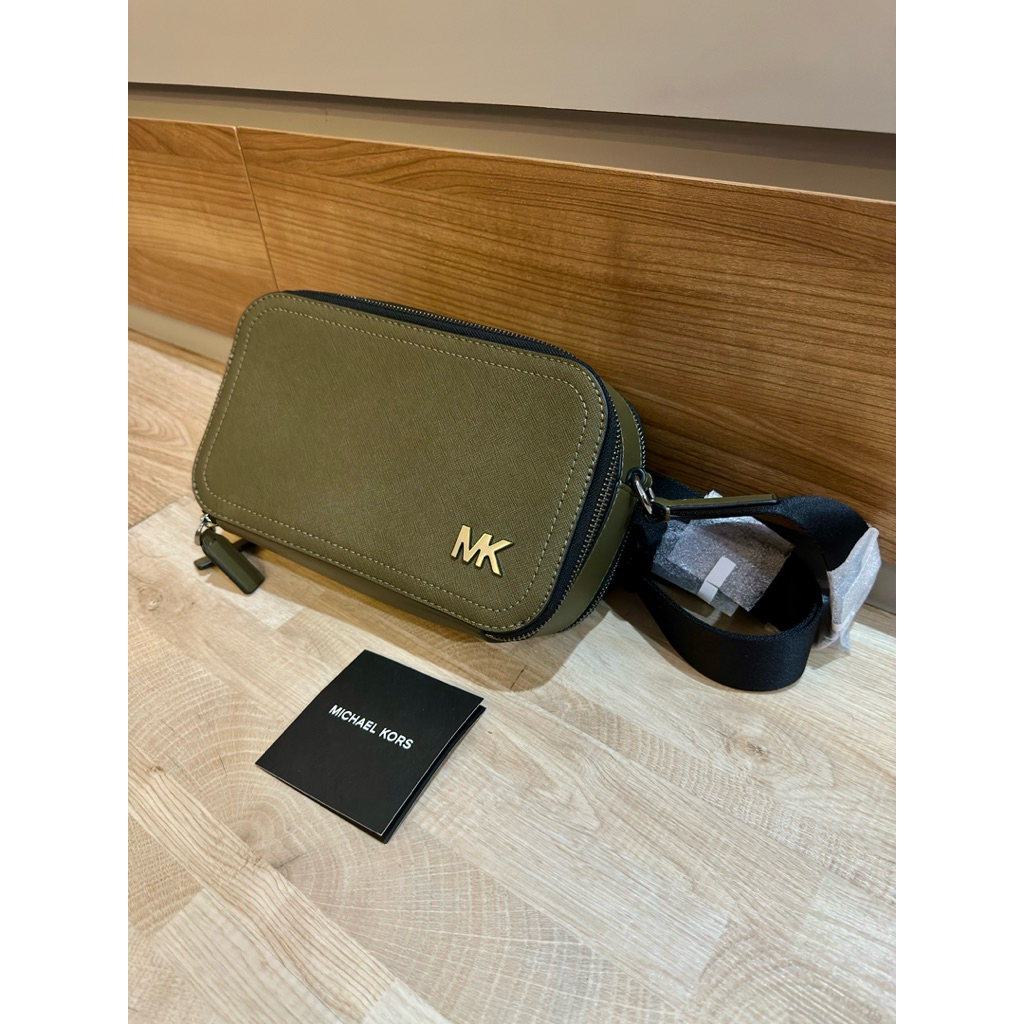 Tas selempang MK Michael Kors cooper olive unisex original