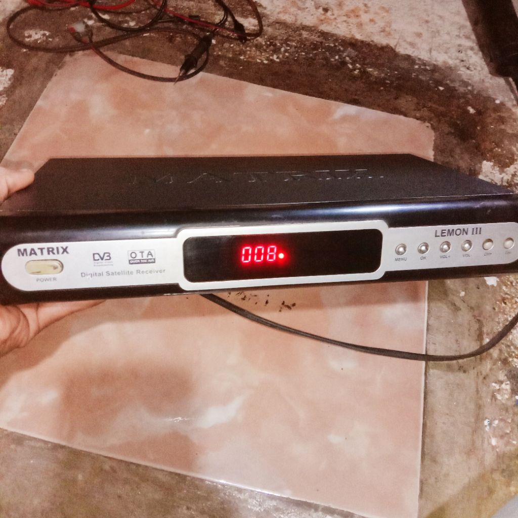 reciver parabola merk matrix lemon III dv3 digital satellite ota | receiver parabola first media D-l