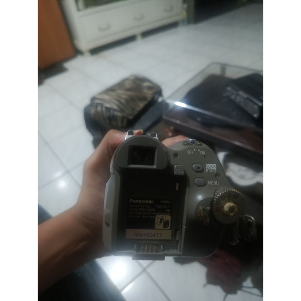 handycam tape panasonic NV-GS75 (anggap pajangan)