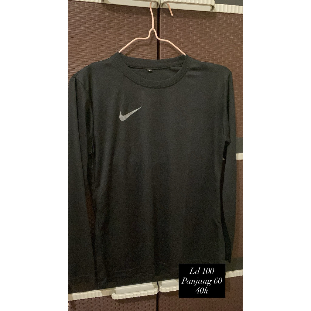 preloved kaos olahraga