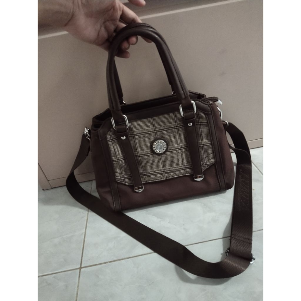 Tas junfa preloved