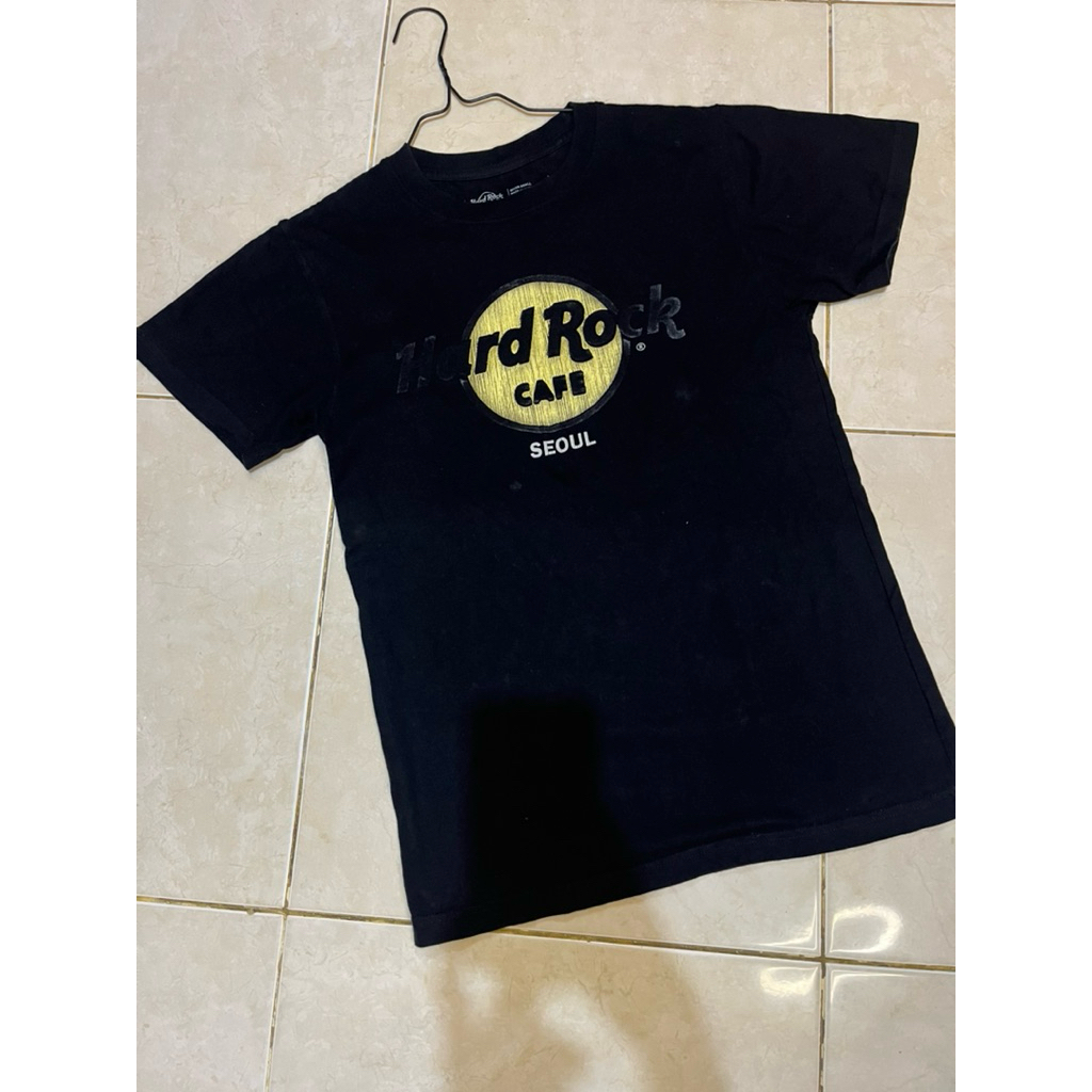 Hard Rock Cafe Seoul T-Shirt Hitam | Fit S | Unisex