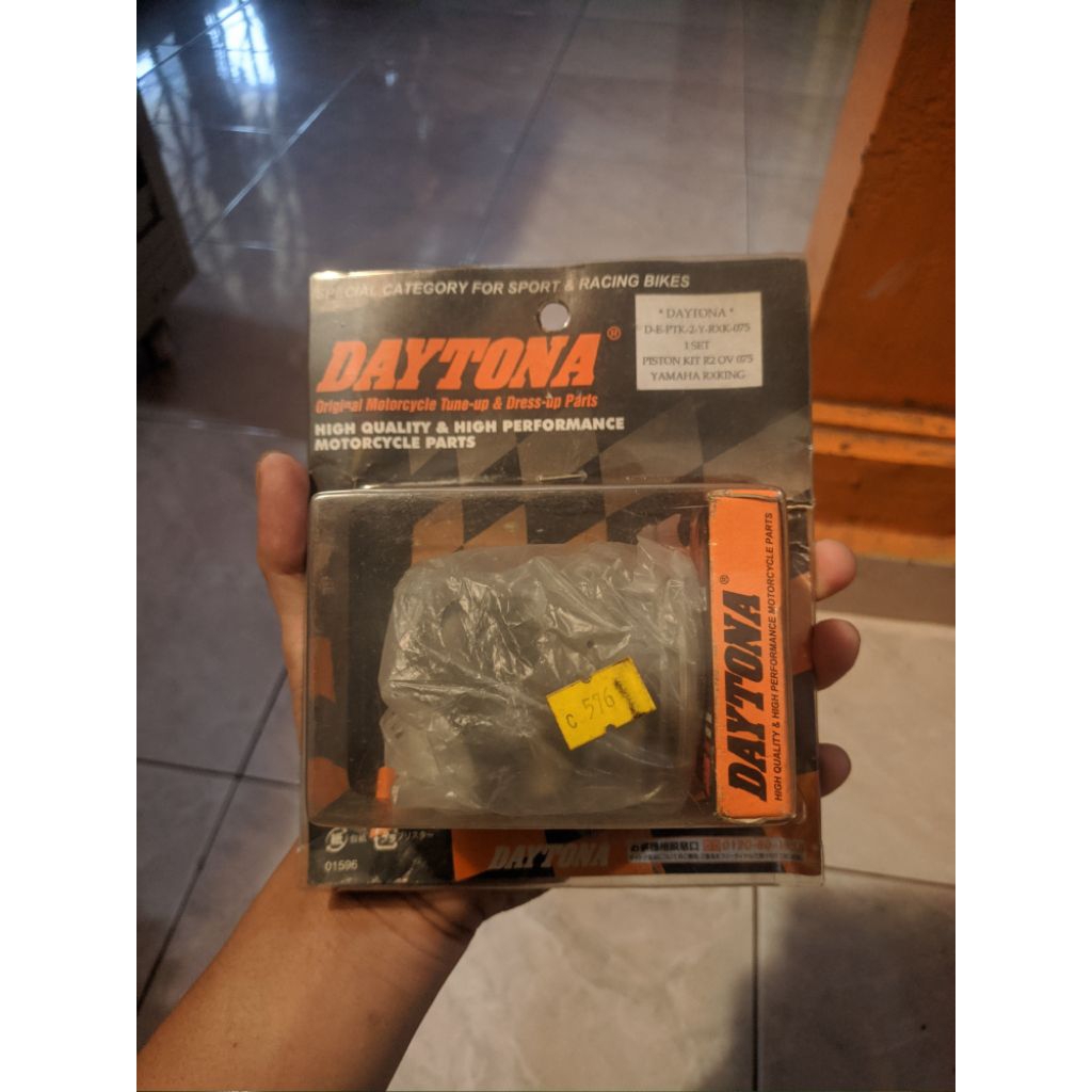 PISTON DAYTONA RXKING RX KING OVERSIZE OS 75 ORIGINAL DAYTONA RACING NOS