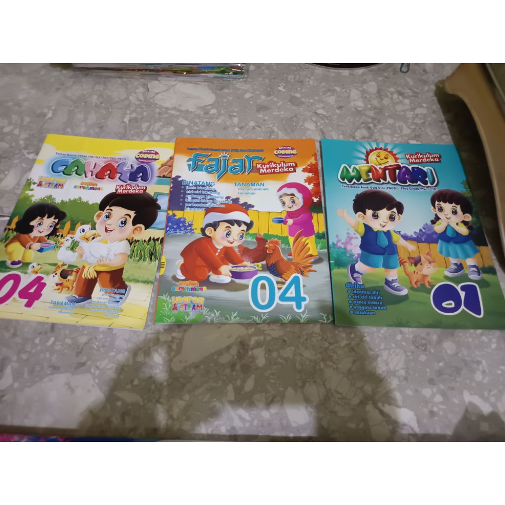 majalah fajar , cahaya, mentari