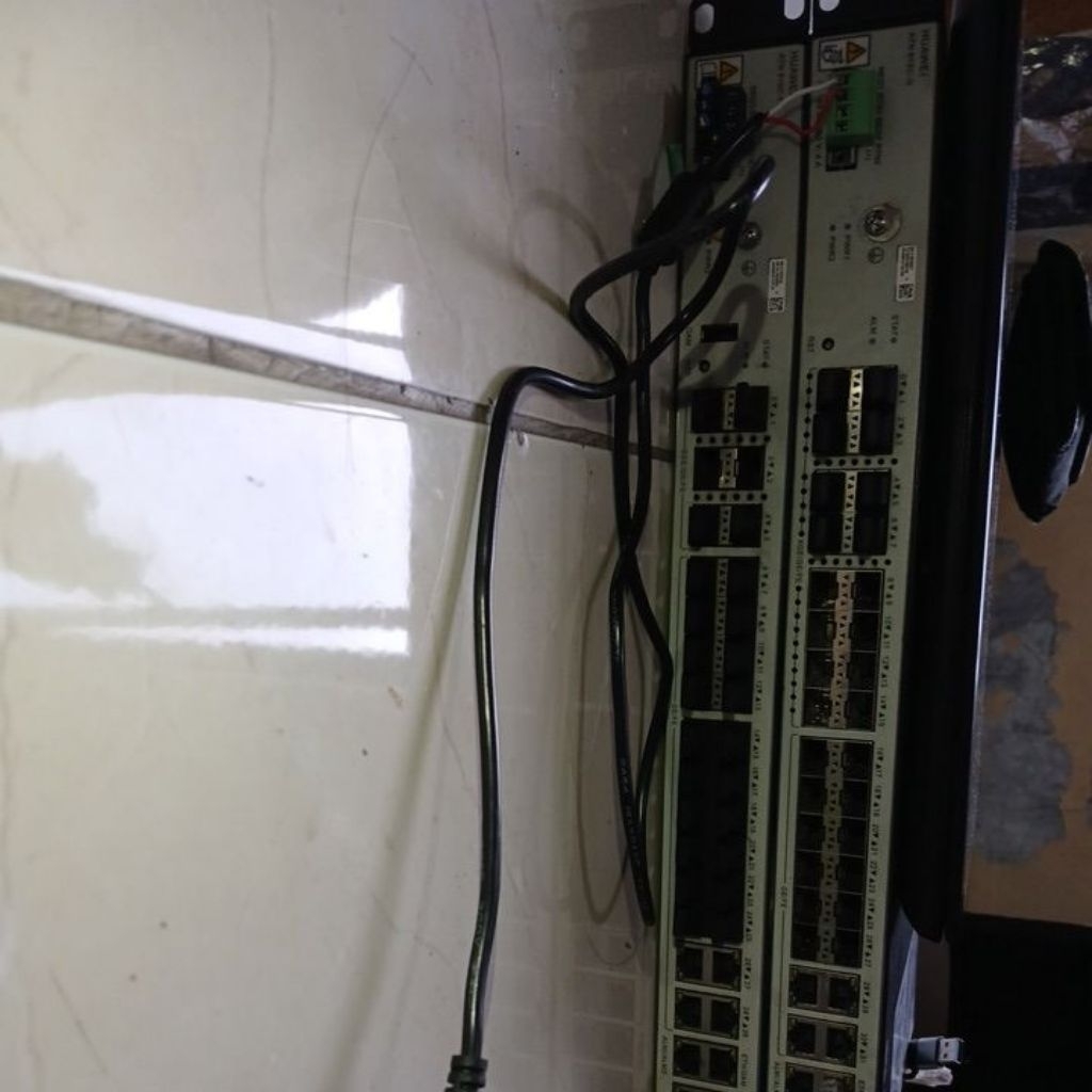 Huawii ATN 910C-G dan 910C-F