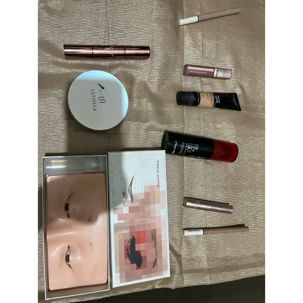 ultima II bedak tabur