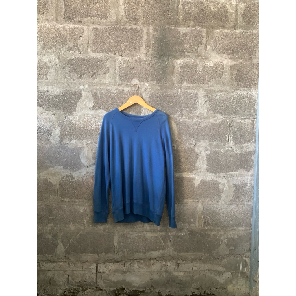 CN UniqloO polos biru