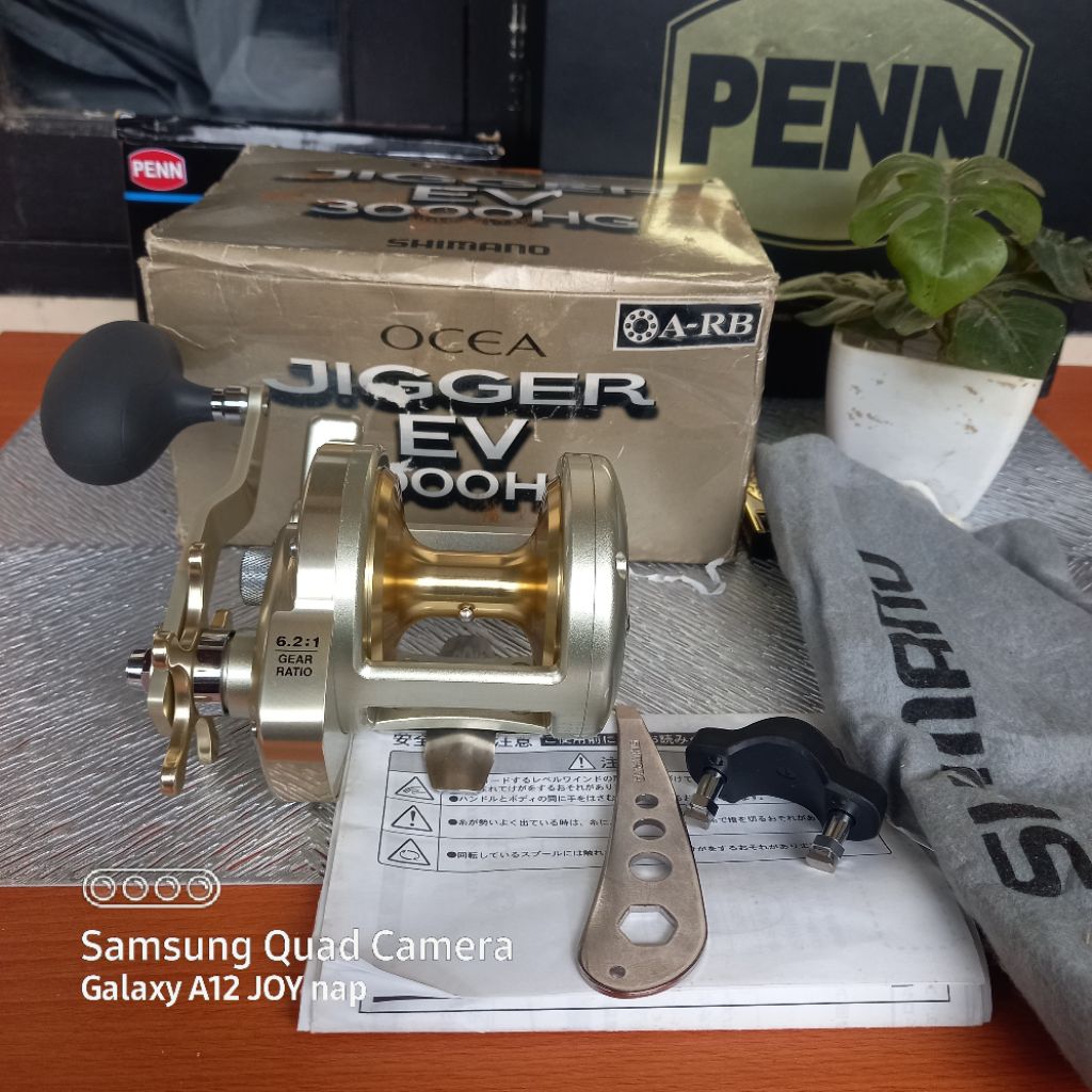 Reel oh shimano OCEA JIGGER EV 3000HG second