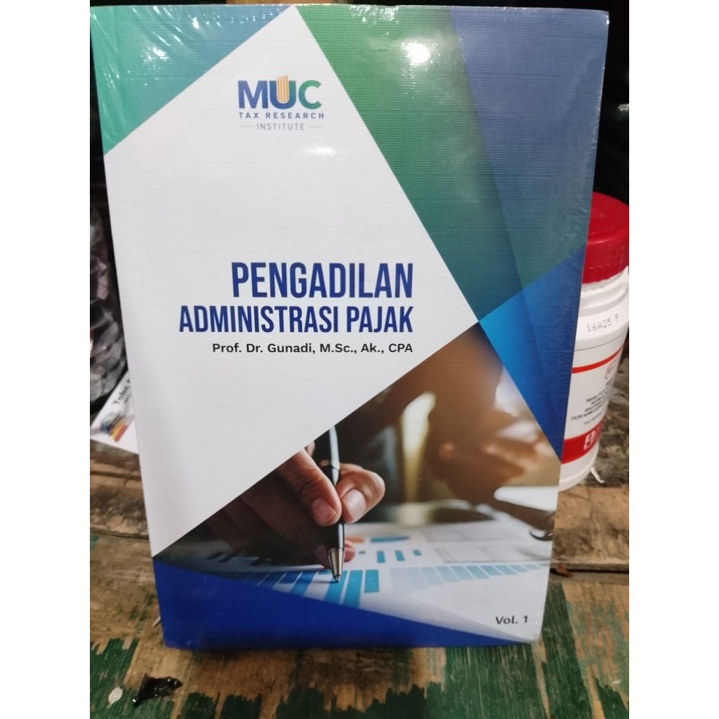 PENGADILAN ADMINISTRASI PAJAK VOLUME 1