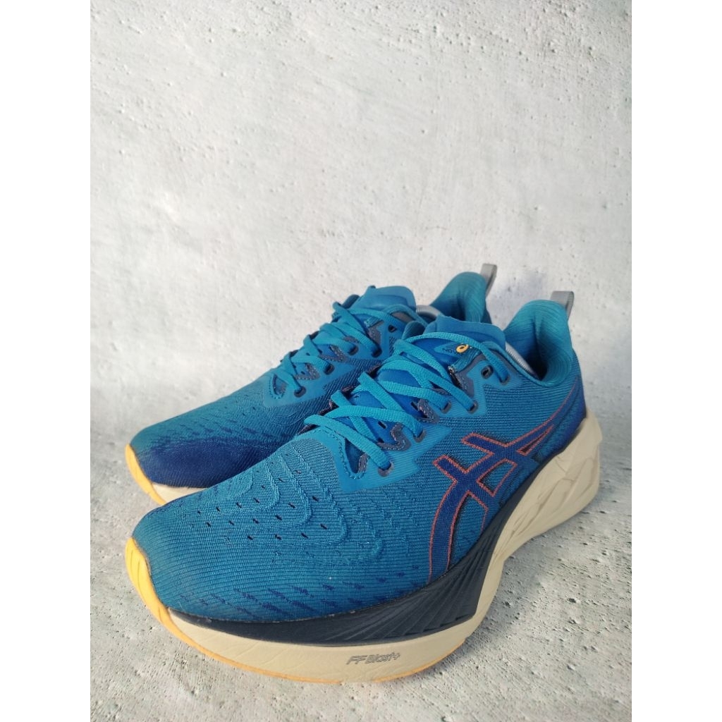Sepatu Running Second Asics Novablast 4 size 46