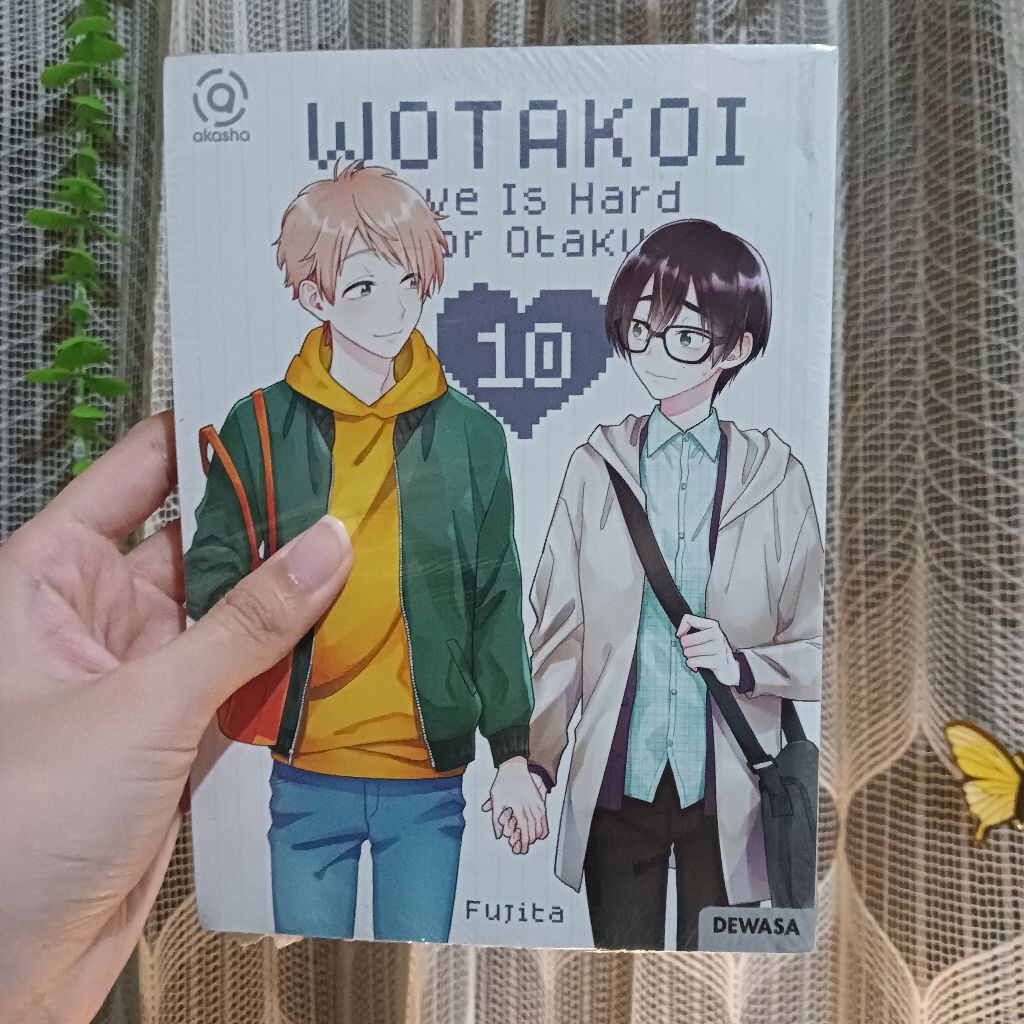 SEGEL Komik Wotakoi Volume 10