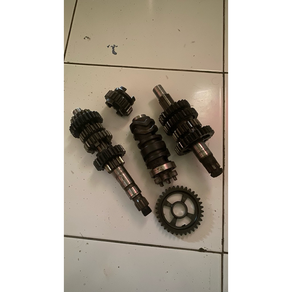 Rasio R15 V3 6Speed PNP MX KING