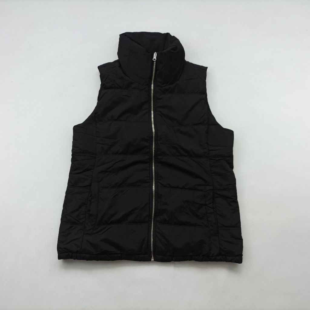 Old Navy puffer vest size M P077