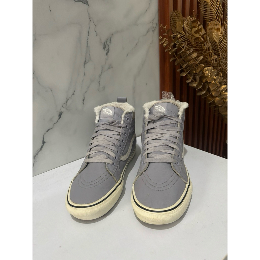 sepatu vans kulit high second