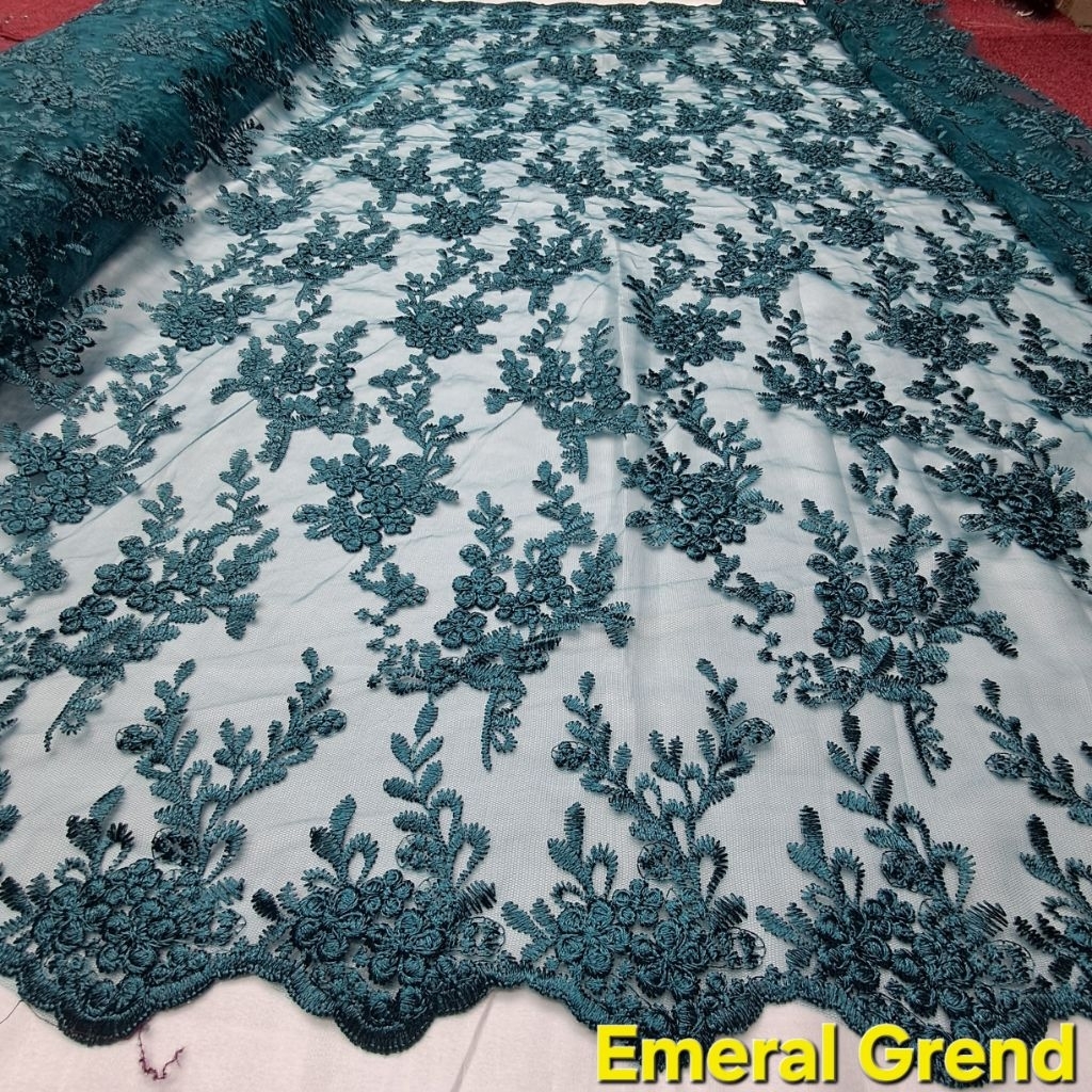 Kain Tile Bordir Sulam Tebal Motif Akar Padi Mewah / Bahan Kain Tile Bordir Premium Untuk Kebaya Dan