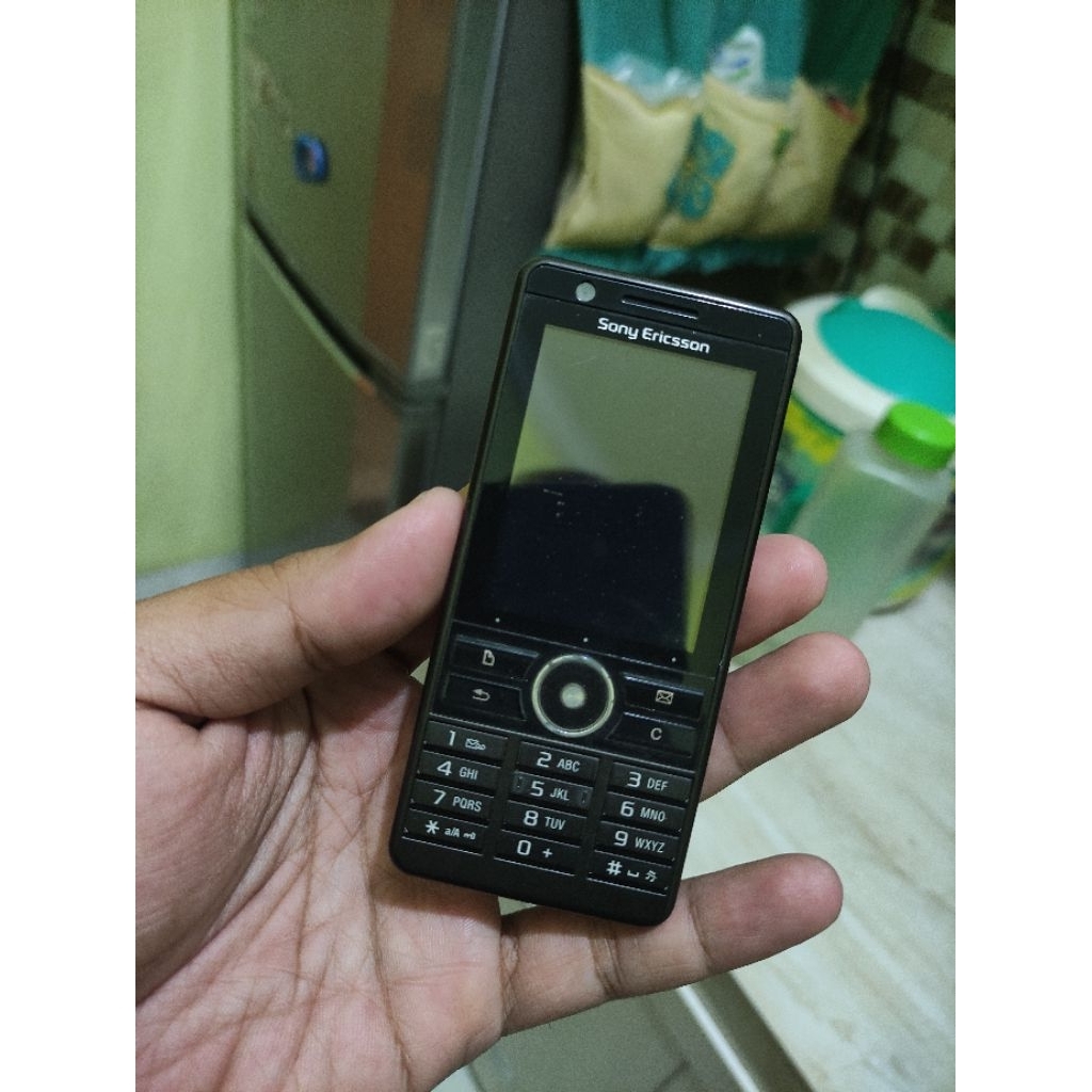 Sony Ericsson G900 bahan bangunan