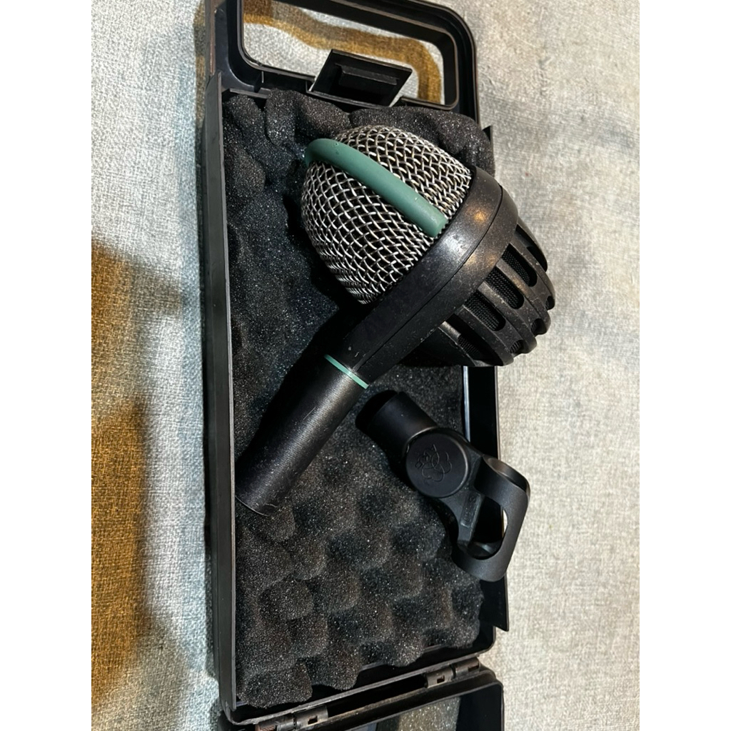 AKG D112 Original – Legendary Kick Drum Mic  original australia