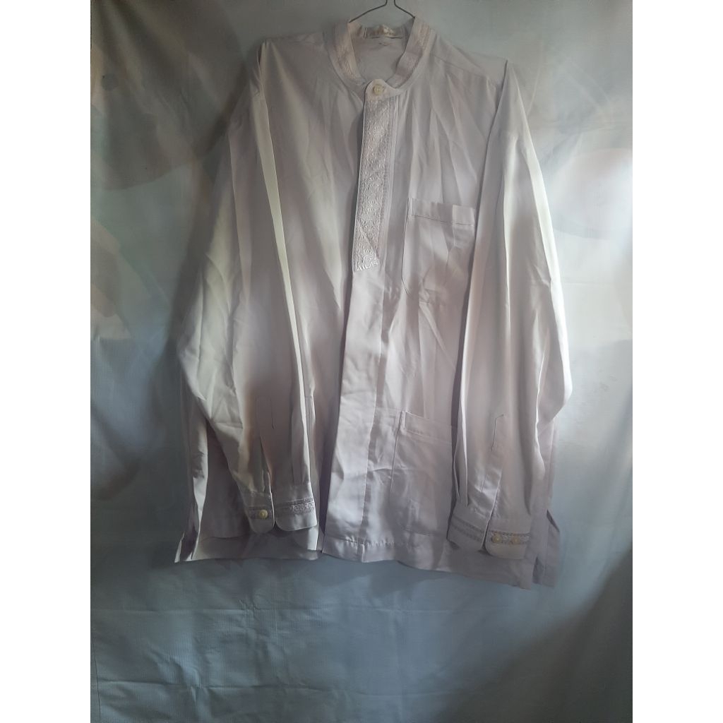 PRELOVED BAJU KOKO PRIA LILAC,,BACA DESKRIPSI