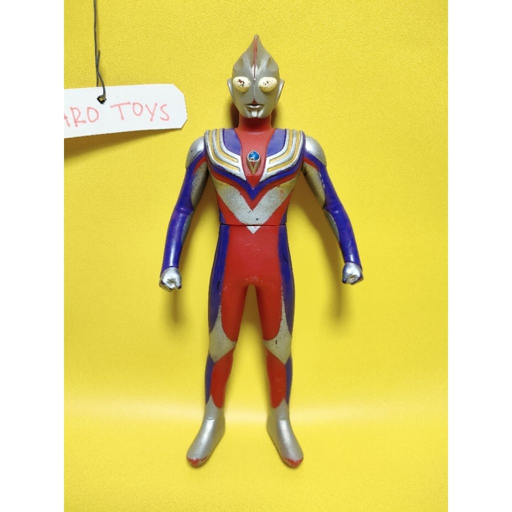 Ultraman tiga Bandai 17cm