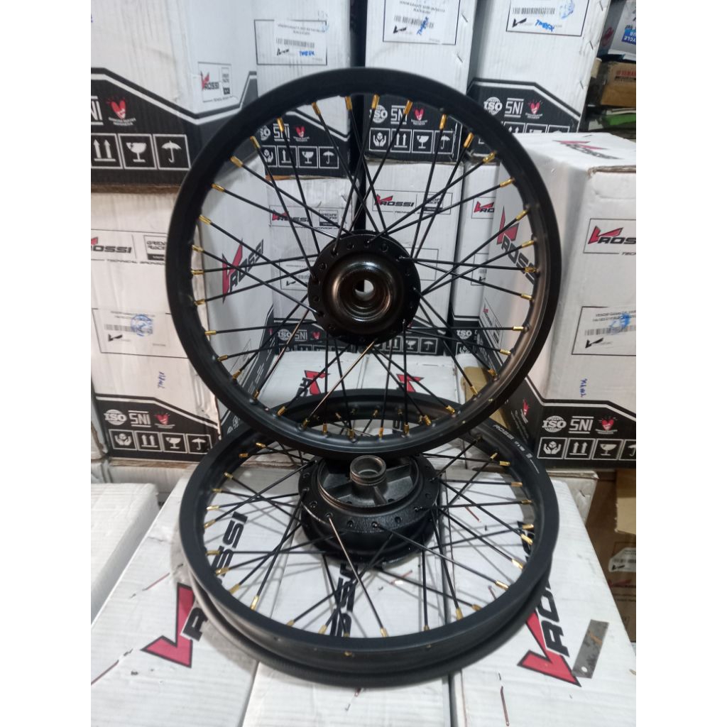 velg / pelek jari jari vrossi buat motor RX king / fizr / Jupiter / Vega  lama  sudah di rakit / ste