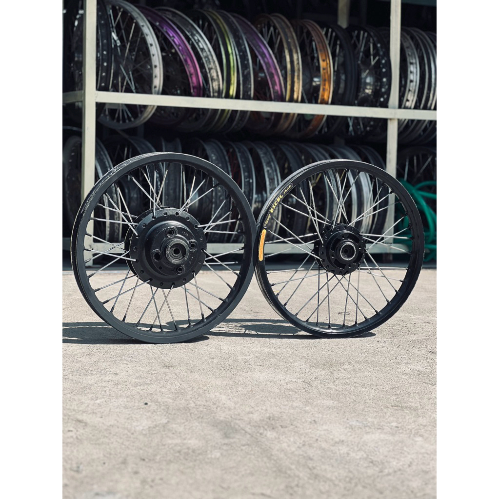 velg set gl hitam 140/160 ring 17