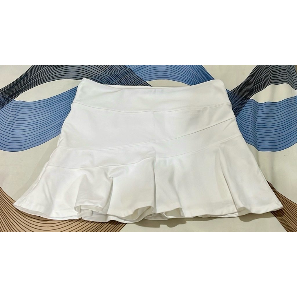 Rok Mini dalamnya celana preloved