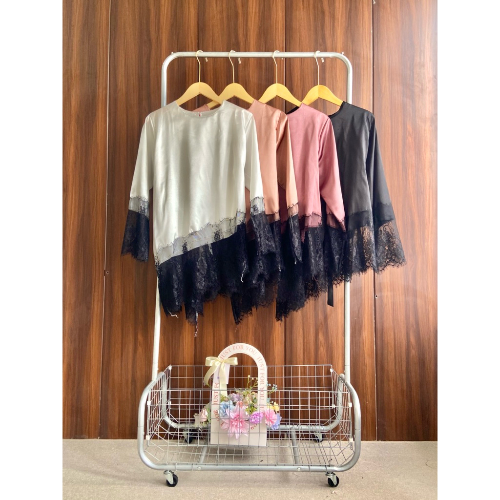 Hanuka Blouse Lace 2337