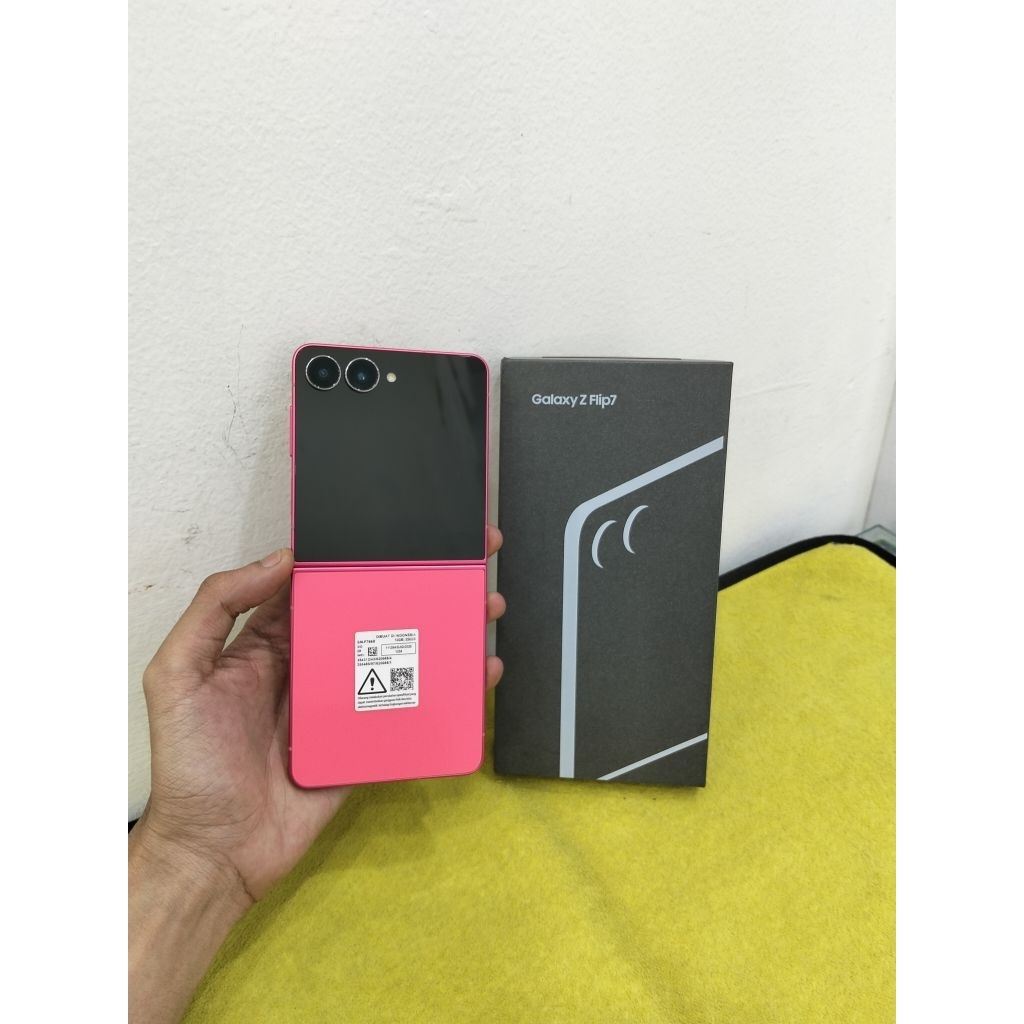 Samsung Z flip 7 5g 12/256gb second