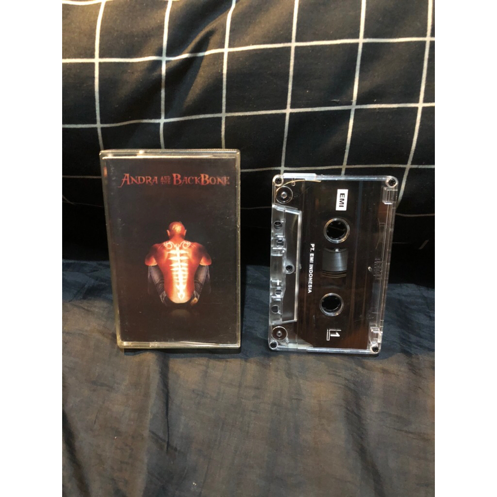 Kaset Pita Andra And The Backbone original