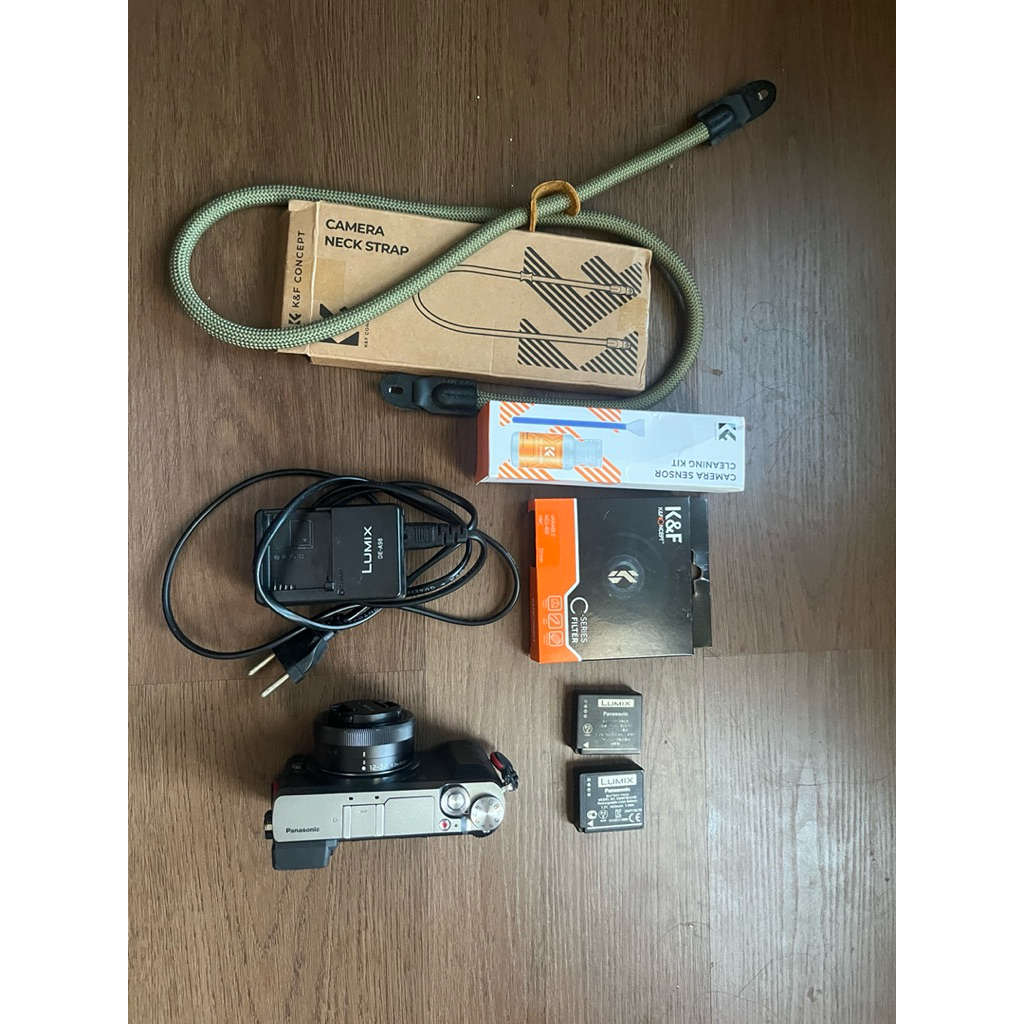 Lumix GX85