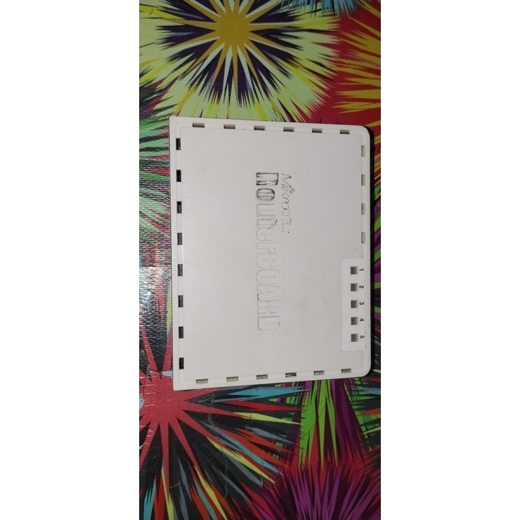 mikrotik RB750