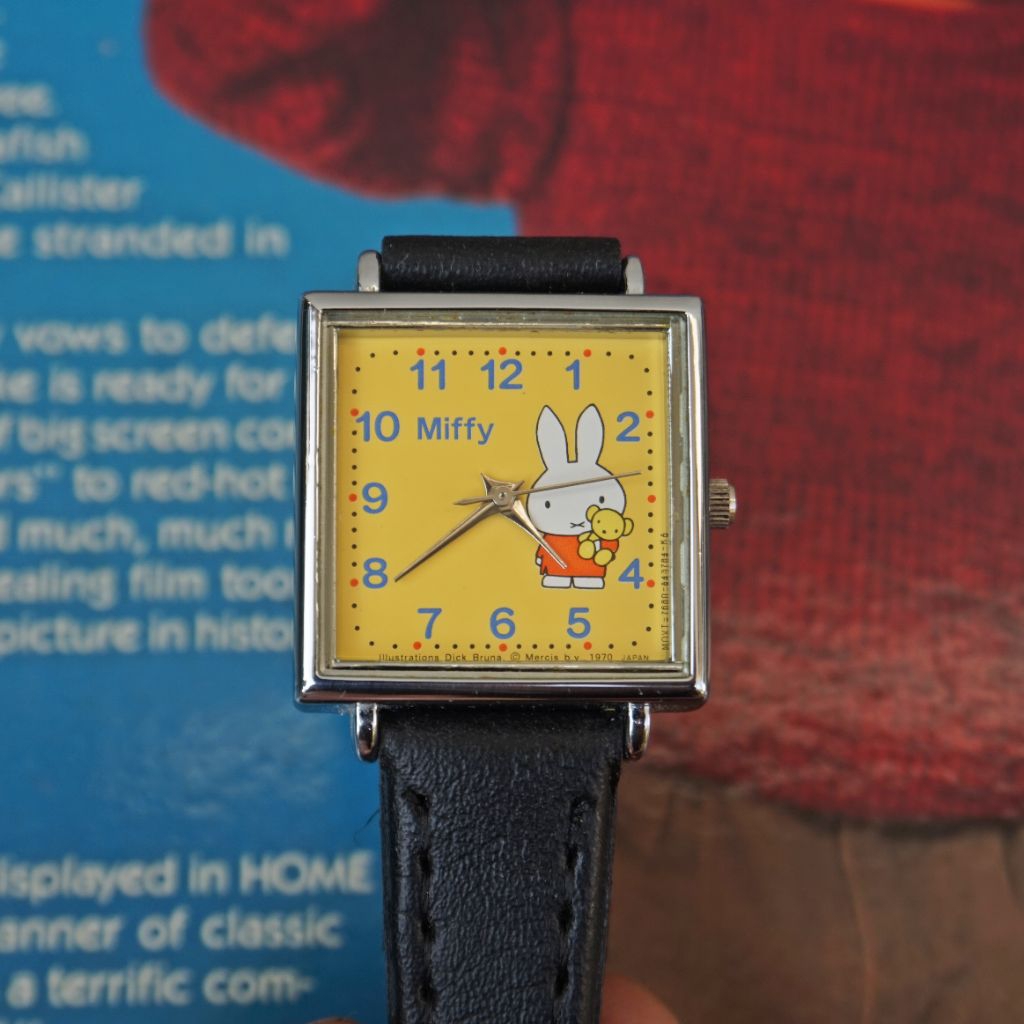 Jam Tangan Citizen x Miffy Vintage tank