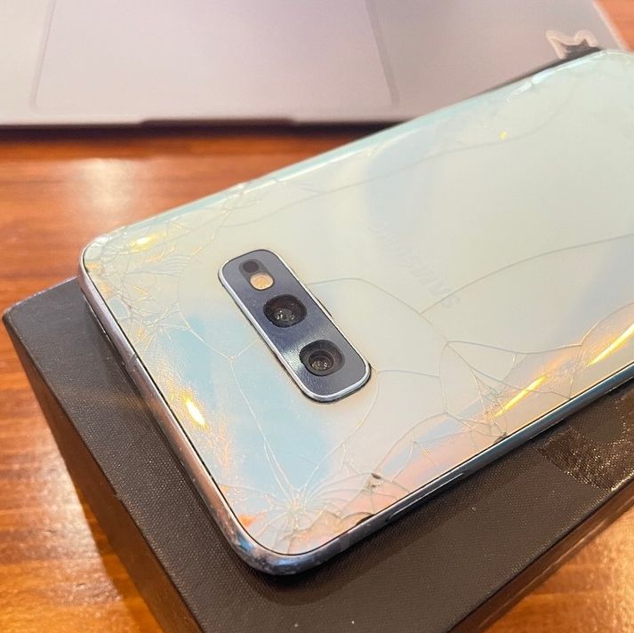 Samsung S10e bekas (pesanan)