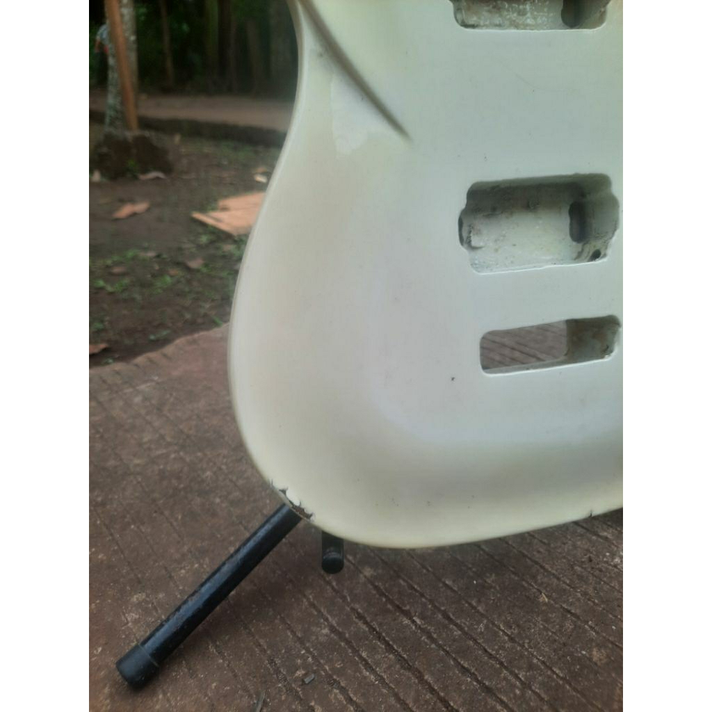 Bodisett gitar DBZ stratocaster
