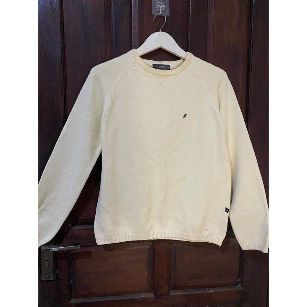 sweater rajut broken white soft yellow
