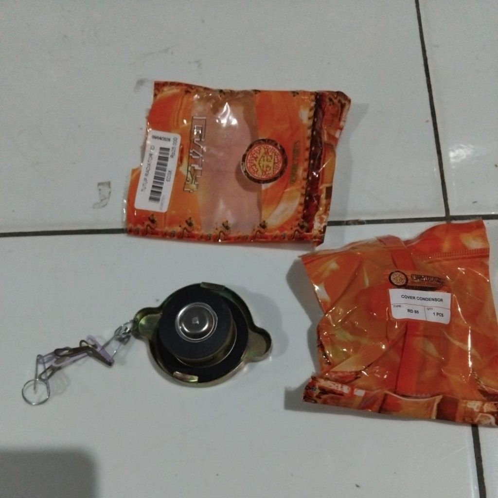 Tutup Radiator Rd85 / Cover Condensor Rd85 / Radiator Cap Assy / Cap Radiator Rd85